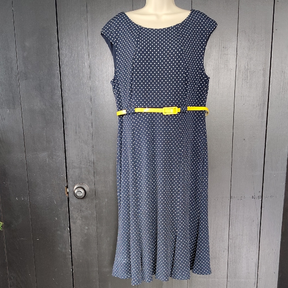 ✨ Connected Apparel Navy Blue Polka Dot red Dress with Yellow Belt. New. Size 16